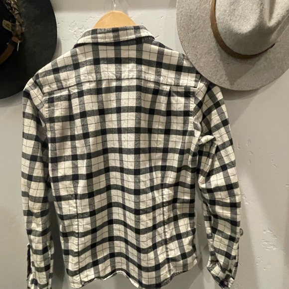 Wool Filson Flannel in EUC size small - Picture 3 of 3